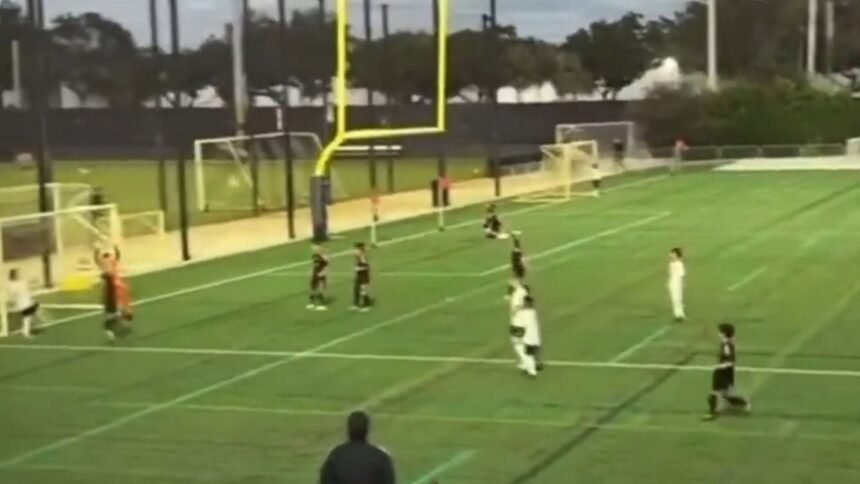 ciro hijo menor de messi se vuelve viral por golazo