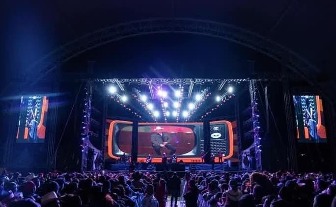 clausuran dos establecimientos en la feria san francisco por venta