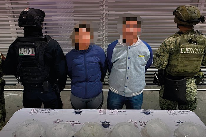 detienen a conductores en morelia salamanca con cinco kilos de metanfetamina