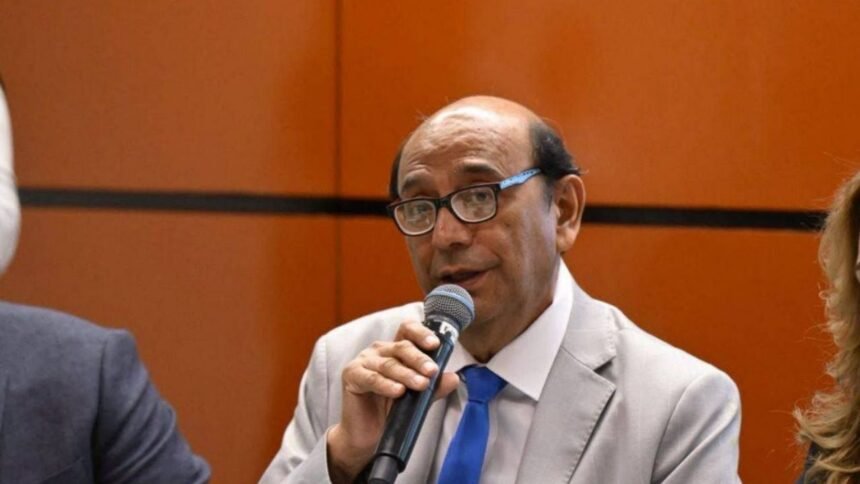 diputado de morena admite haber estado dormido durante la sesion