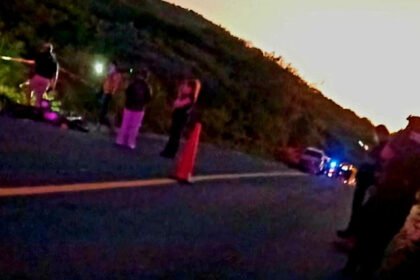 dos motociclistas fallecen en accidente en la carretera zinaparo churintzio