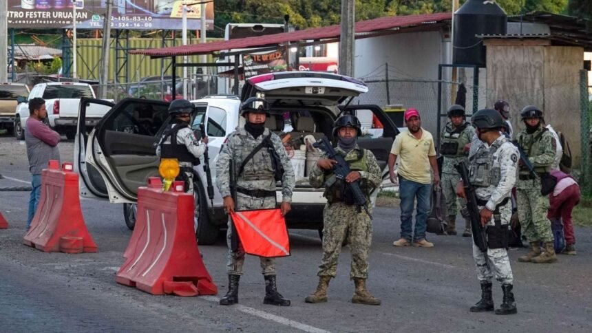 ejercito y guardia nacional refuerzan la seguridad en apatzingan y