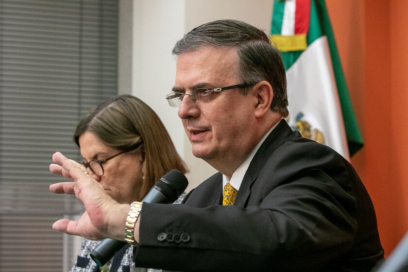 Eliminación de aranceles a vehículos pesados, prioridad en revisión del T-MEC, señala Marcelo Ebrard