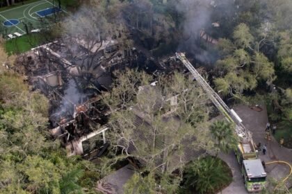 erik spoelstra coach del miami heat destaca la ausencia de