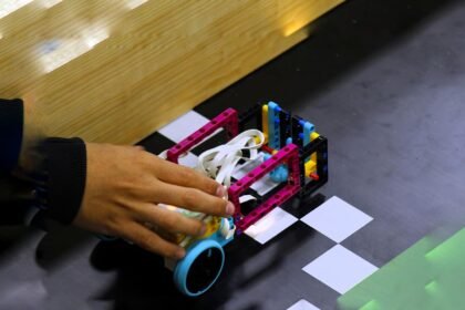 estudiantes de guanajuato sobresalen en el torneo estatal de robotica