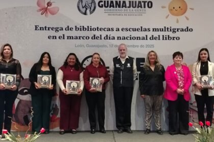 evento leer a tiempo reconoce a docentes en la celebracion