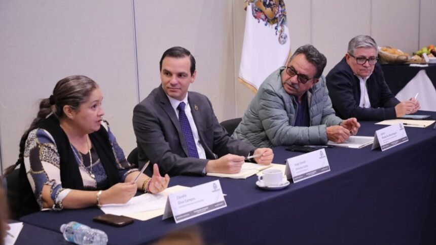 exposicion sobre el acueducto solis leon en acambaro genera incertidumbre entre