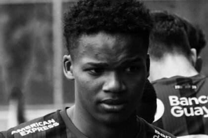 fallece futbolista de 16 anos por un balazo en ecuador