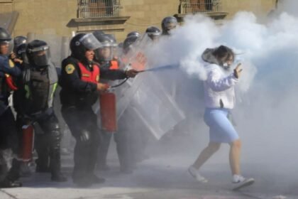 gobierno de la cdmx atribuye a manifestantes lesiones de 80