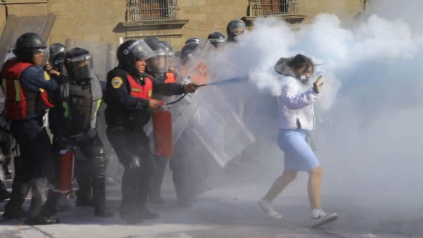 gobierno de la cdmx atribuye a manifestantes lesiones de 80