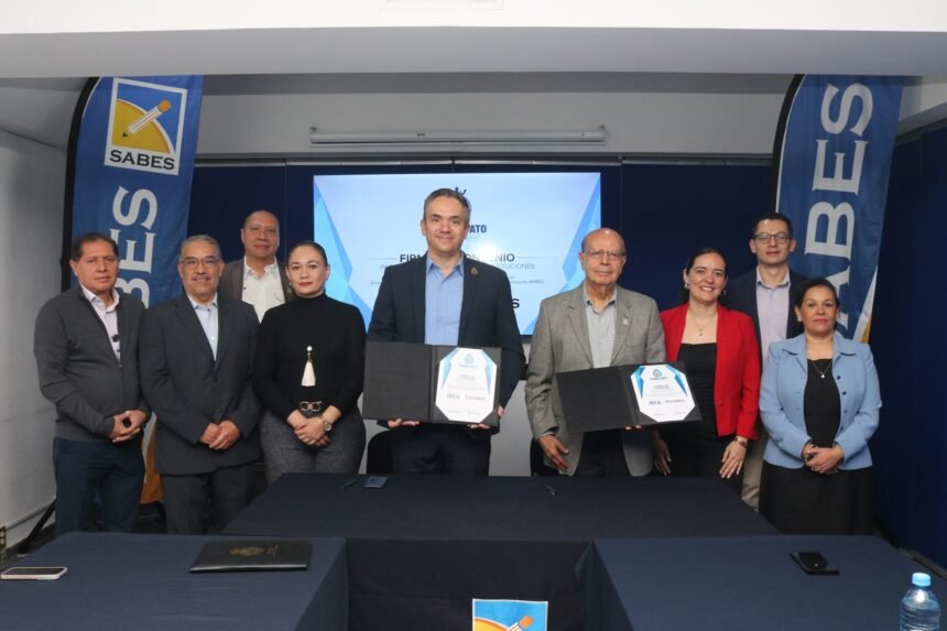 ieca y sabes renuevan alianza para fortalecer la formacion y