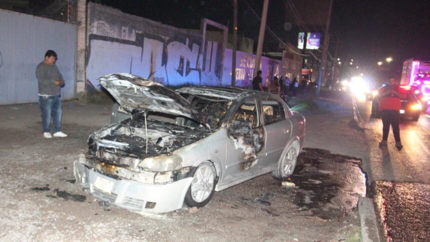 incendio de auto en mesa de barrillas deja a familia