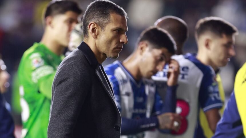 jaime lozano es destituido como entrenador del pachuca antes del