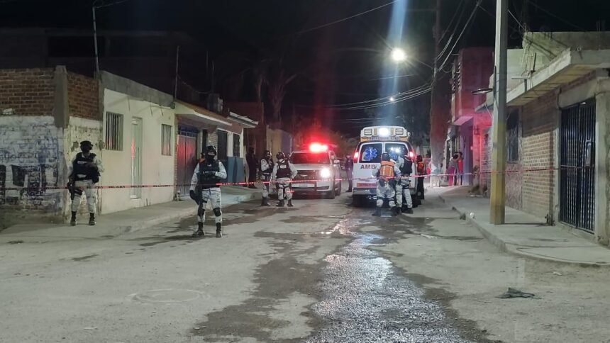 jovenes detenidos en la colonia flores magon