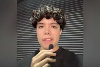 jovenes presentes en conferencia de sheinbaum solicitan recursos para temas