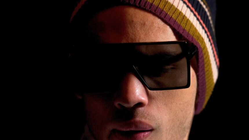 julio cesar chavez jr golpeo a un miembro del narco