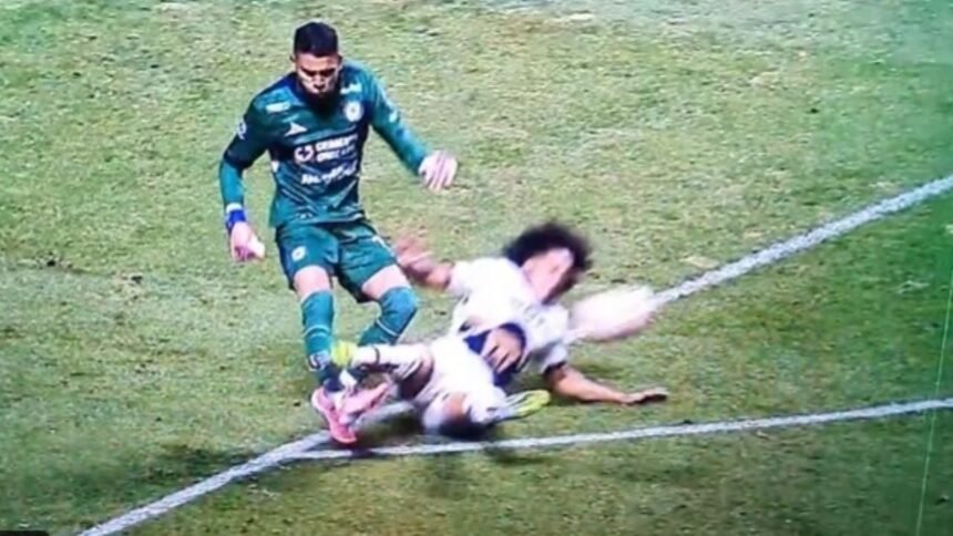 kevin mier portero de cruz azul sufre rotura de tibia