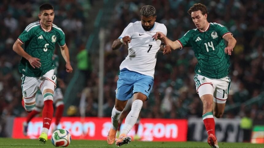 la seleccion mexicana muestra mejoria y empata con uruguay en