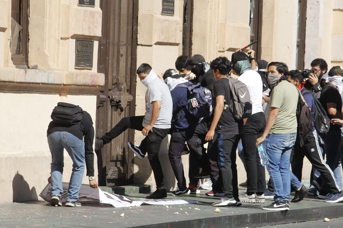 liberan a siete detenidos por disturbios en el centro de