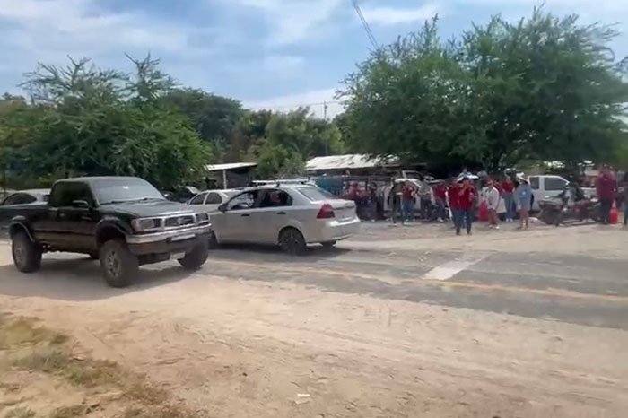 manifestantes de la uiim costa restablecen vialidad federal tras acuerdo