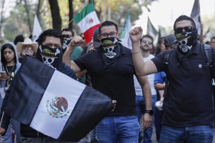 marcha de la generacion z en la cdmx se desarrolla