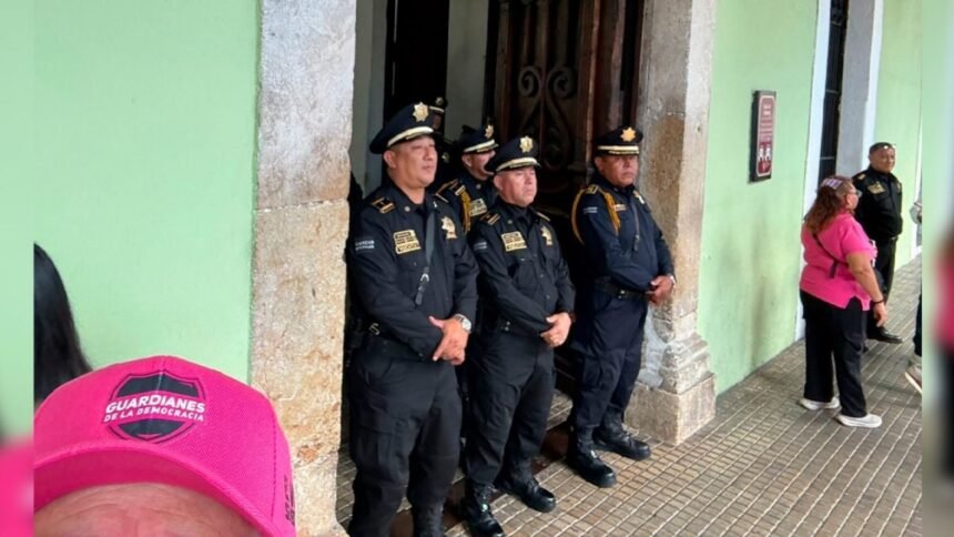 marcha en merida por el asesinato de carlos manzo y