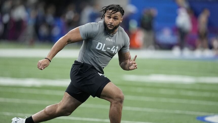 marshawn kneeland jugador de dallas que se suicido enfrento problemas