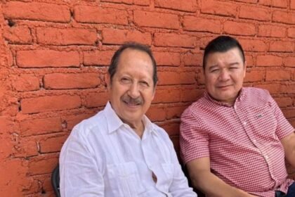 militante de morena y exalcalde de apatzingan hermano del lider