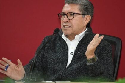 monreal pospone discusion sobre inclusion de sheinbaum en la boleta