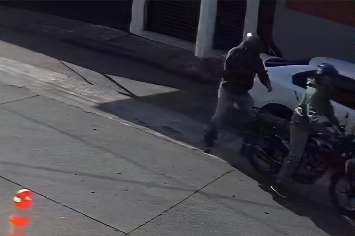 moto rateros sustraen 150 mil pesos a cuentahabientes en uruapan