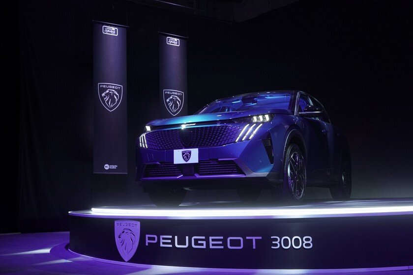 Motor 1.6 turbo, diseño fastback y pantalla panorámica de 21 pulgadas: precio y lanzamiento