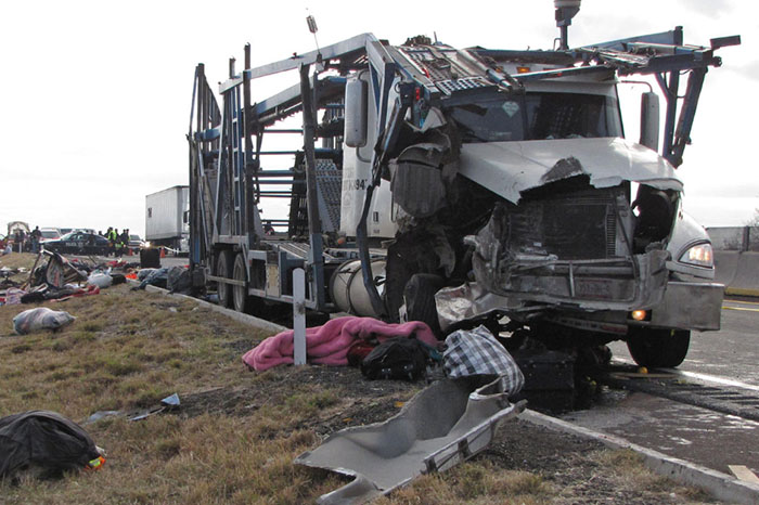 nueve jornaleros fallecen en accidente en la carretera leon salamanca guanajuato