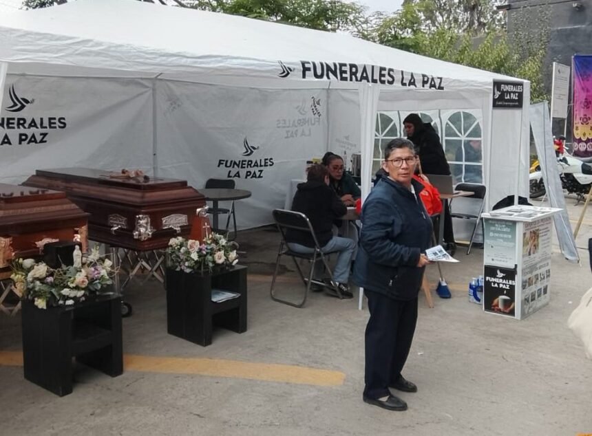 panteon san miguel atrae a miles de visitantes en los