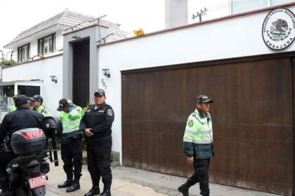 peru garantiza la inmunidad de la embajada de mexico segun