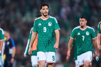 raul jimenez defiende a raul rangel y javier aguirre evita