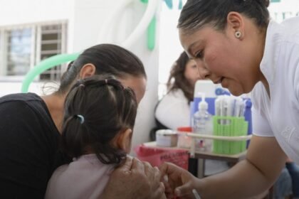 refuerzan campana de vacunacion contra el sarampion en hidalgo