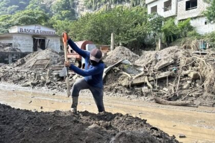 se liberan 314 caminos afectados por deslaves en hidalgo