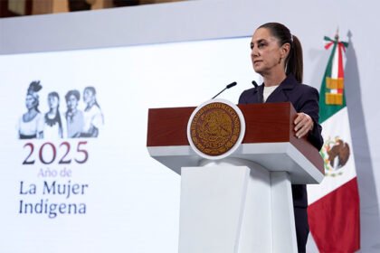 sheinbaum destaca que funcionarios que busquen cargos en 2027 deben