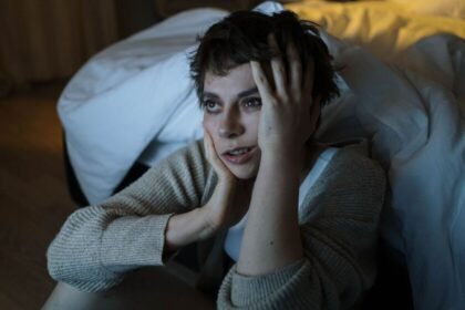 Sobrecarga, falta de límites y estrés crónico: un análisis de sus efectos en la salud