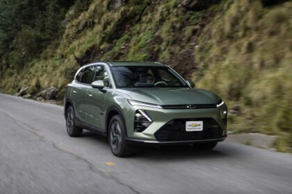 SUV híbrido enchufable asequible con 75 km de autonomía eléctrica comparable al Jetta