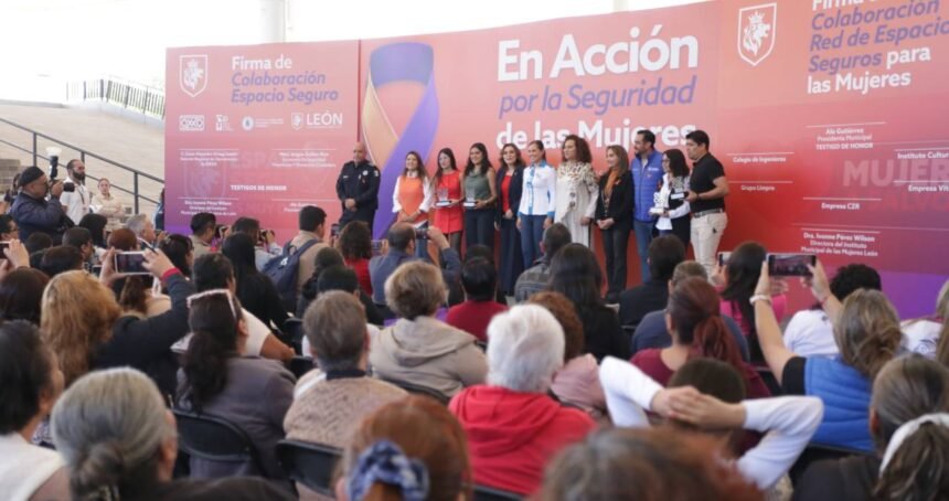 tiendas oxxo en leon funcionaran como espacios seguros para mujeres