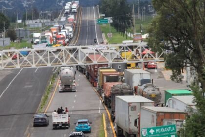 transportistas y agricultores convocan manifestacion nacional para el 24 de