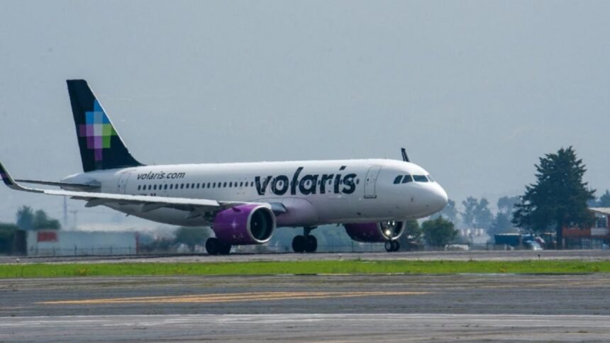 vuelo de volaris es desviado a monterrey por comportamiento agresivo