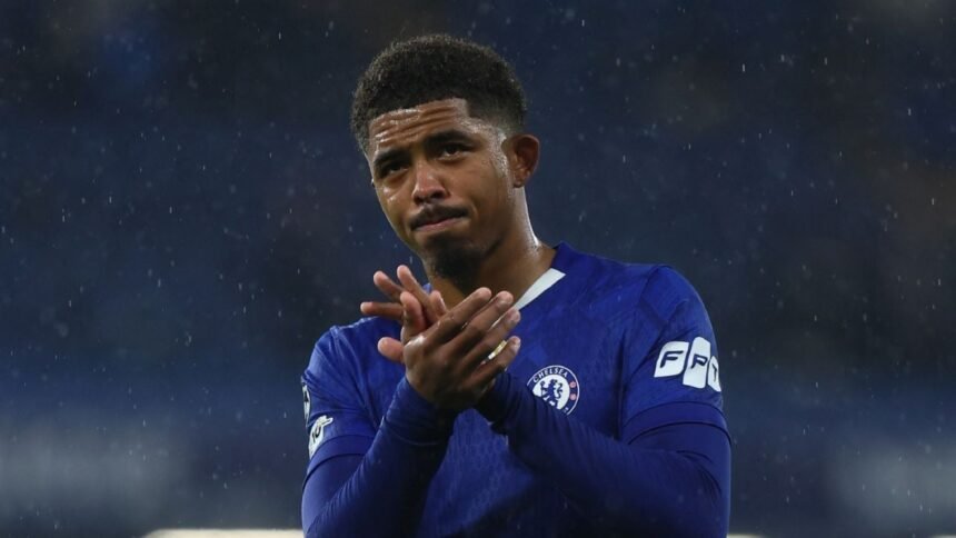 wesley fofana defensa del chelsea pierde su licencia por novena