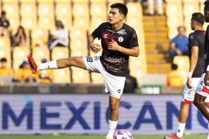 xolos solicita 30 millones de dolares por gilberto mora y