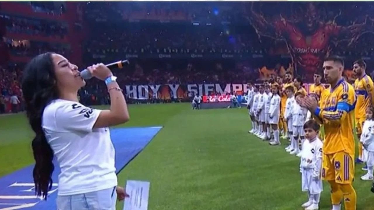 aficionada interrumpe protocolo de la final por segundo torneo consecutivo