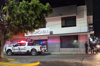 asalto a oficinas de megacable en la colonia morelos de