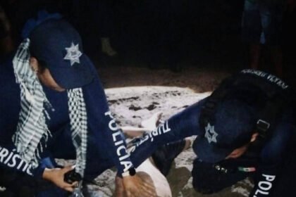 Autoridades rescatan a menor en playa de Lázaro Cárdenas, Michoacán