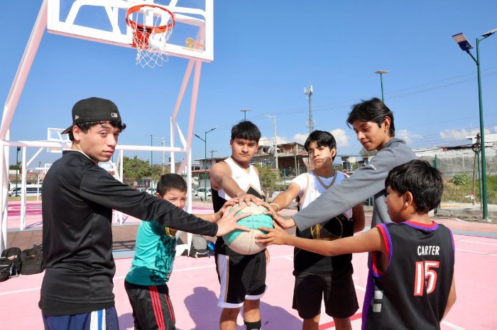 avances en obras del teleferico de uruapan y apertura de