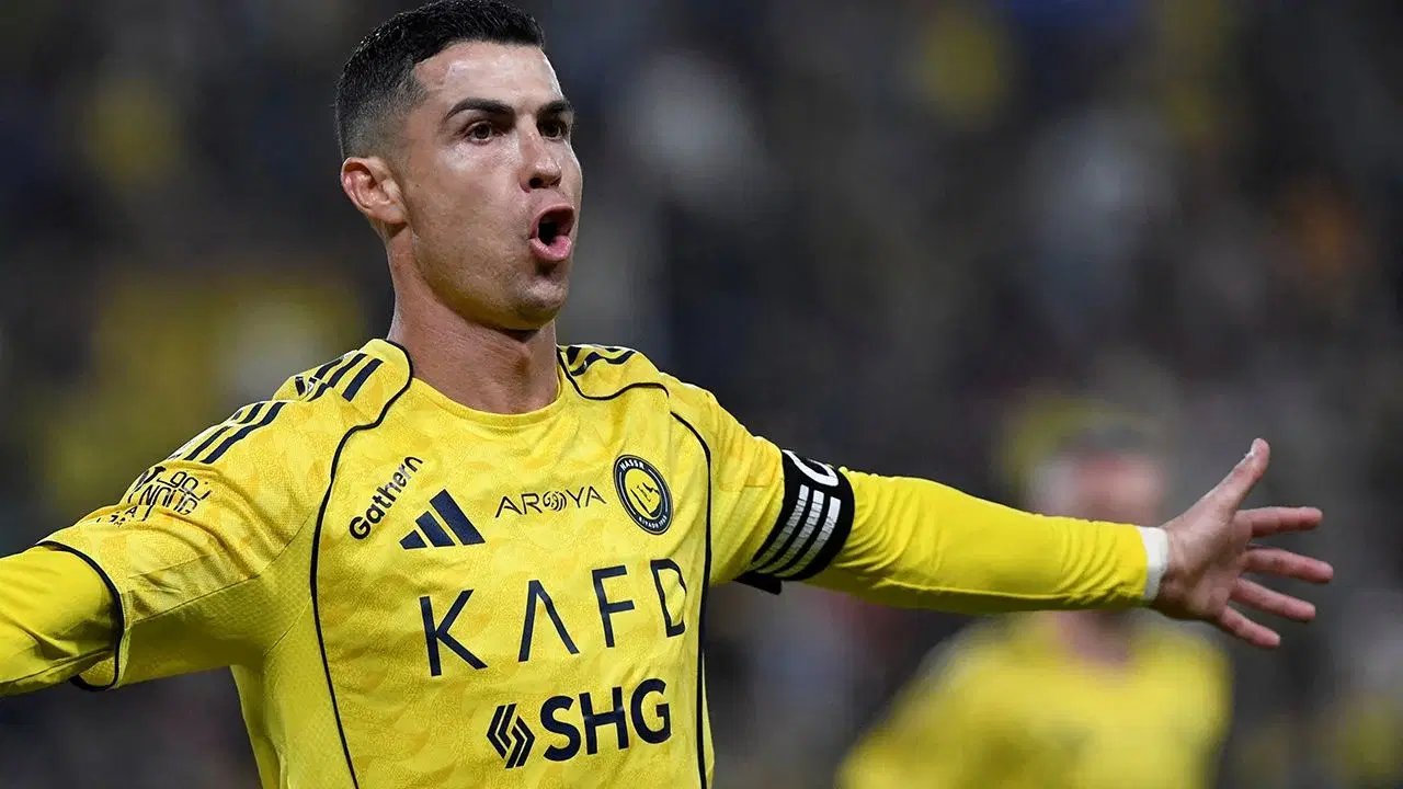 Críticas a Cristiano por festejo tras gol que rebotó en su espalda